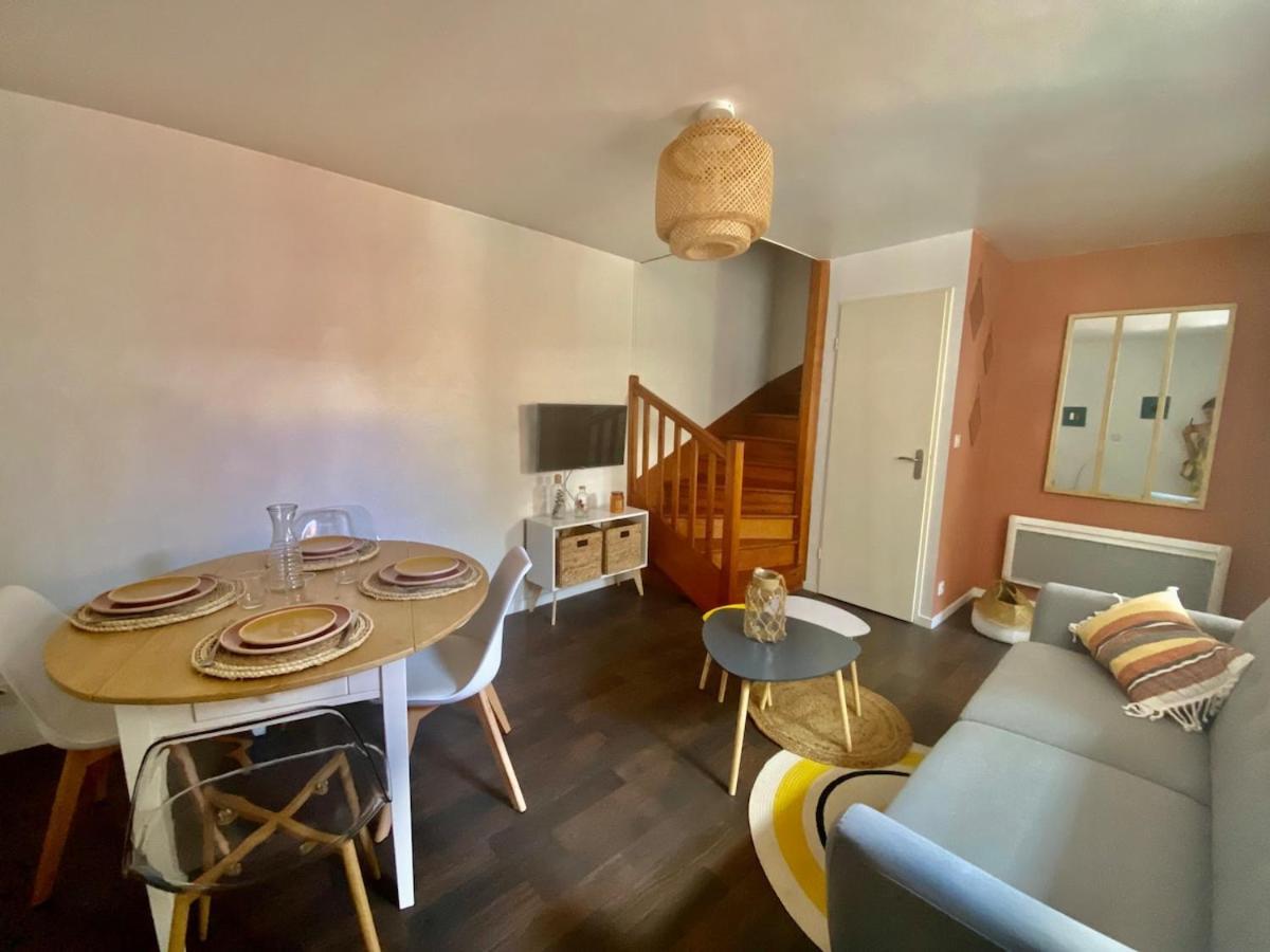 Le Carnot: City Centre With Parking Space Poitiers Exterior foto